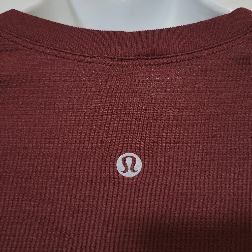 Lululemon Swiftly Relaxed Burgundy Shirt Women's Size 4 Long Sleeve Athleisure
